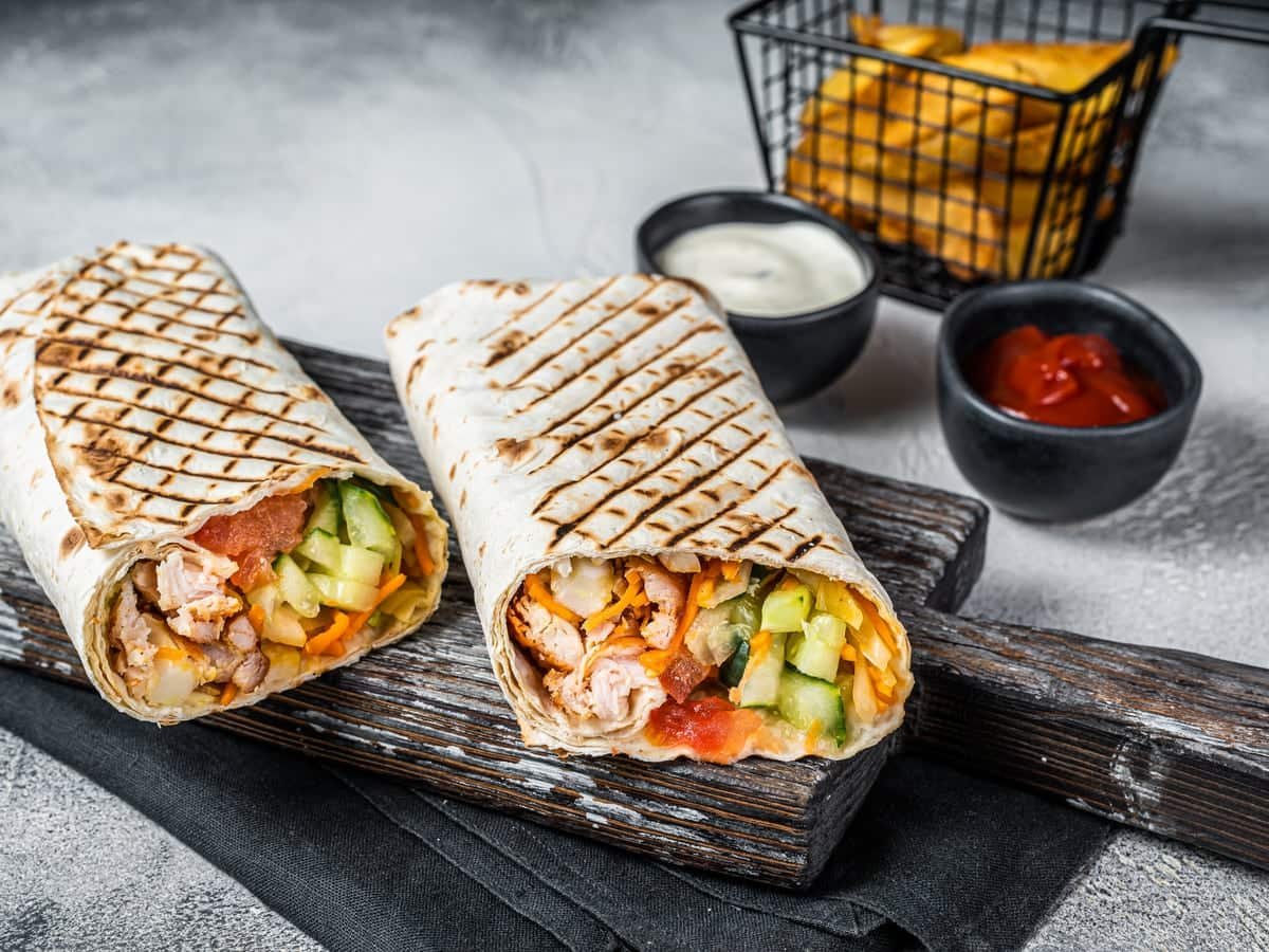 Menú Cuadrilla de Ketaco con varios kebabs y french tacos para compartir en grupo